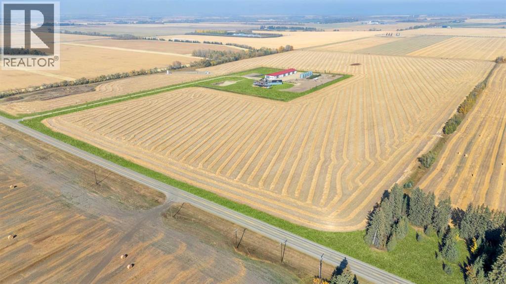 28012 Township Road 394, Rural Lacombe County