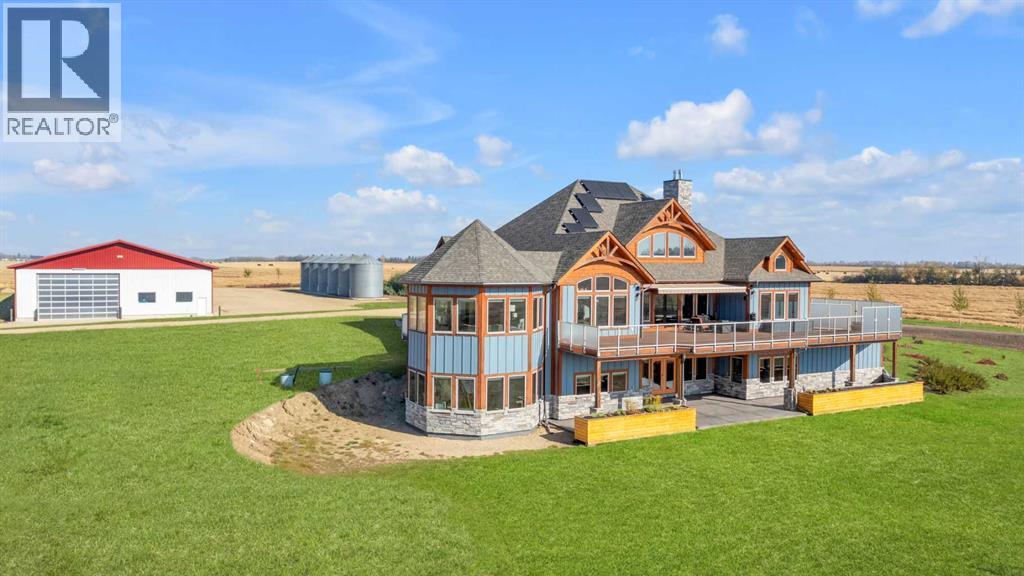 28012 Township Road 394, Rural Lacombe County