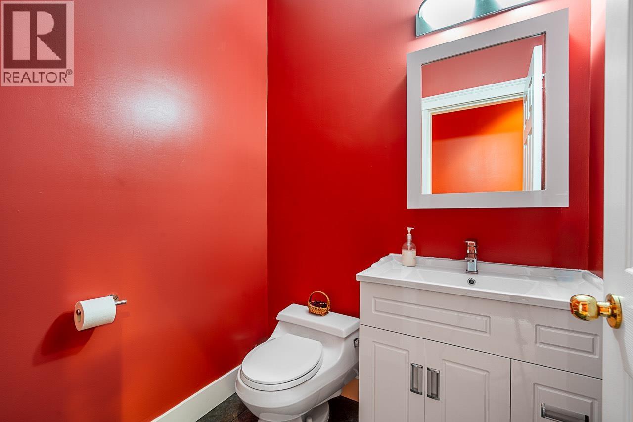 2768 SOUTHCREST DRIVE, Burnaby