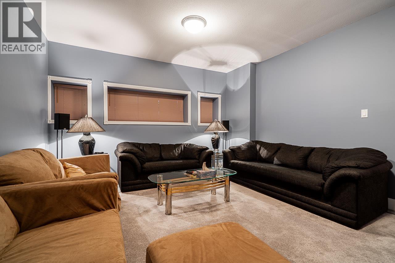 2768 SOUTHCREST DRIVE, Burnaby