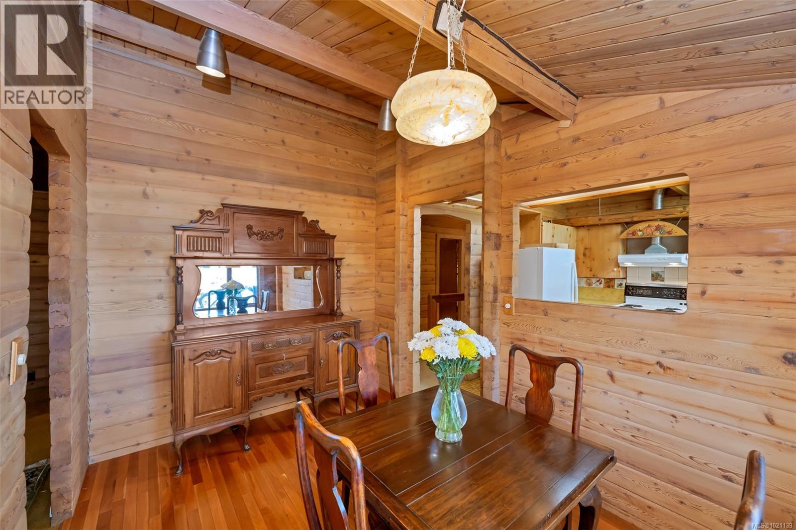 1200 Khenipsen Rd, Duncan