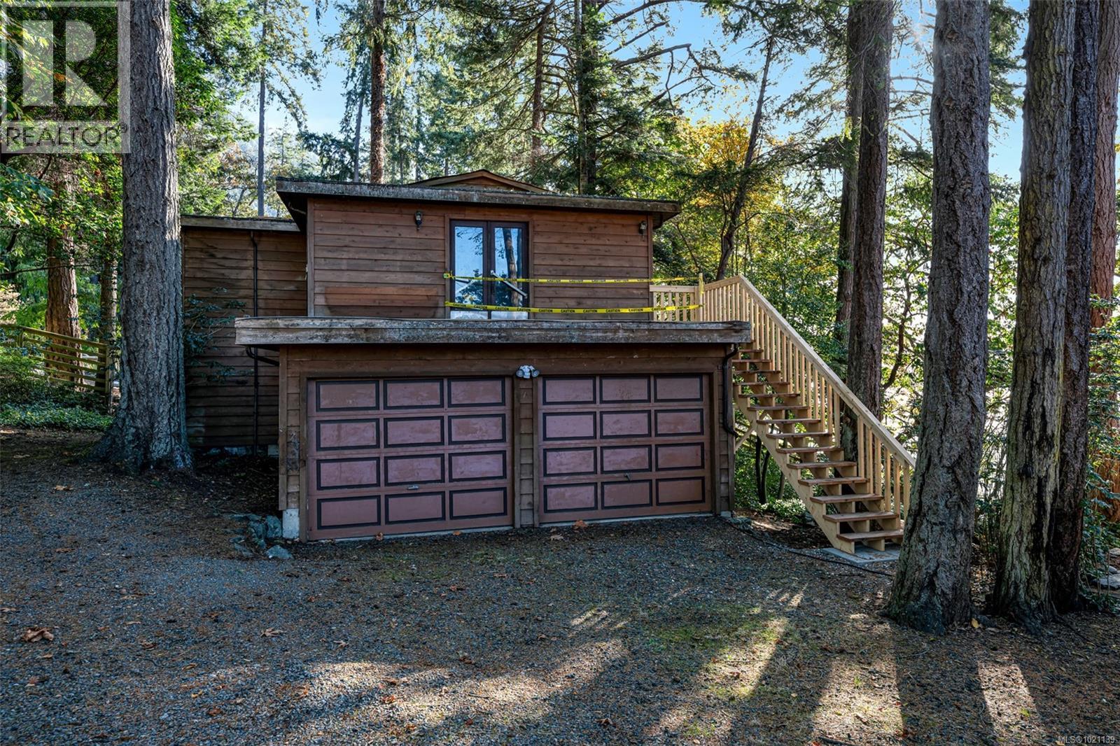 1200 Khenipsen Rd, Duncan