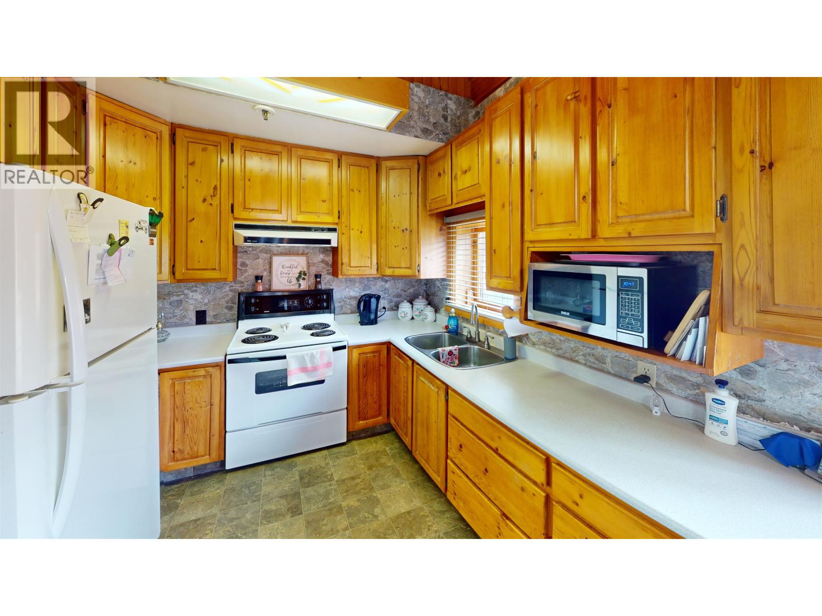 492 YETTA ROAD, Quesnel