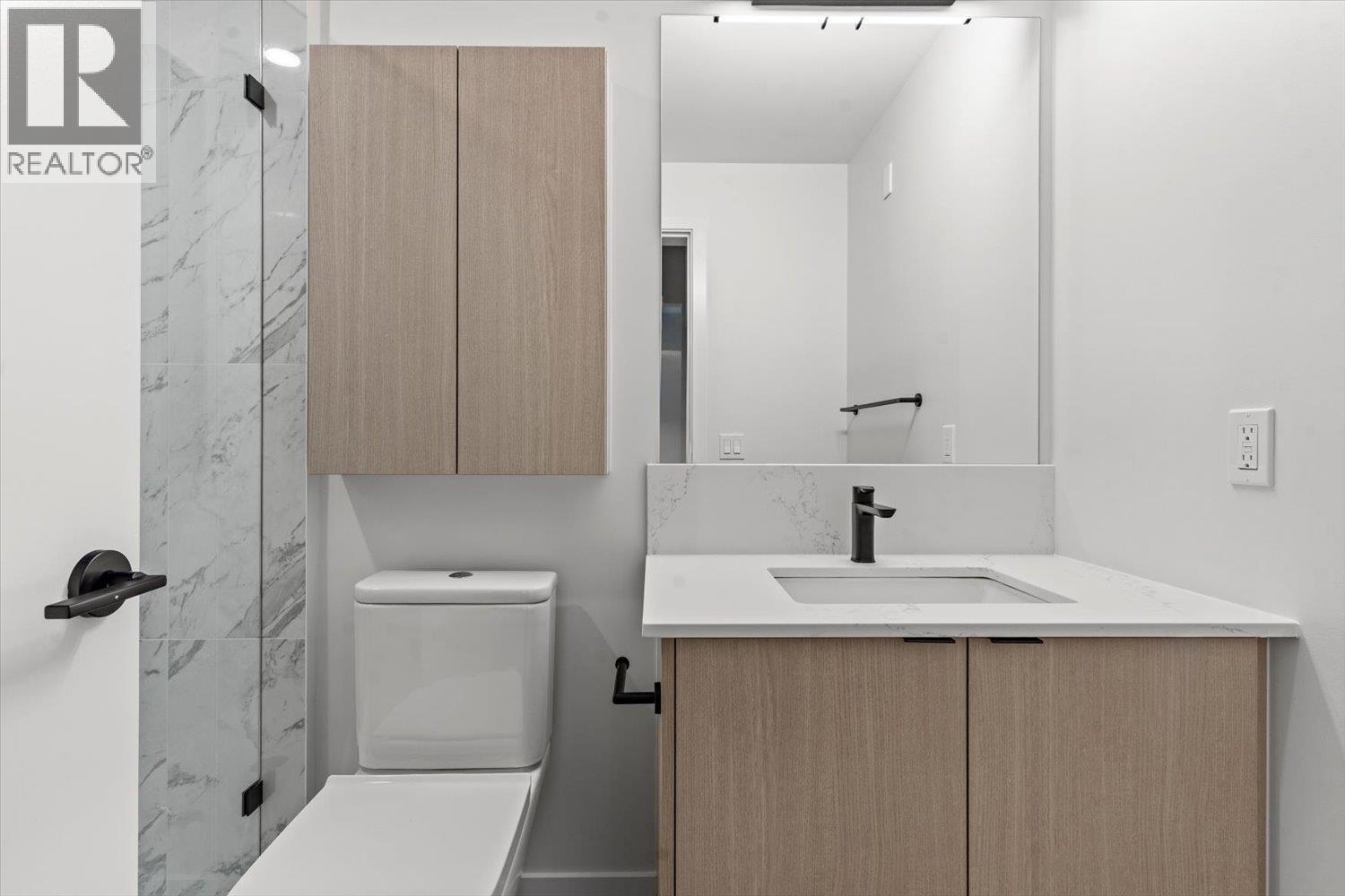 207 2277 HAWTHORNE AVENUE, Port Coquitlam