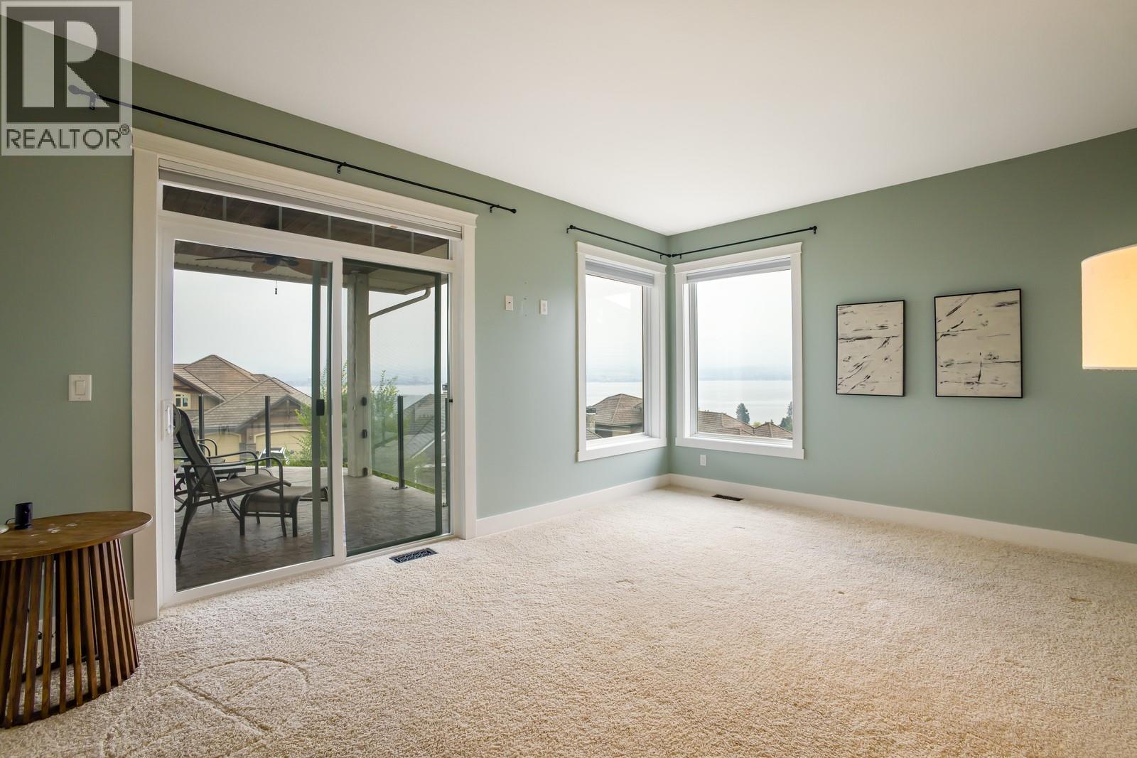  2584 Lucinde Road, West Kelowna