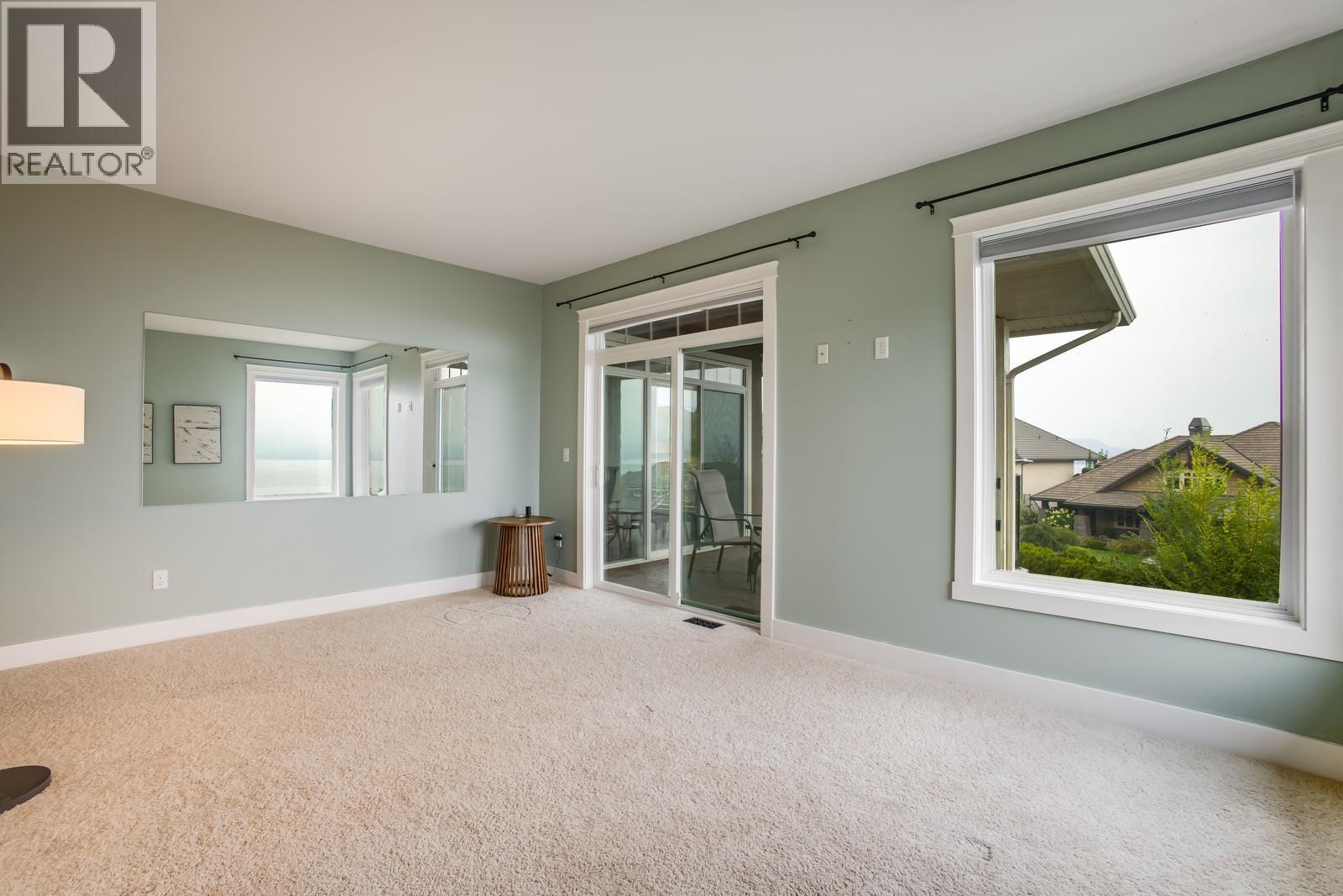  2584 Lucinde Road, West Kelowna