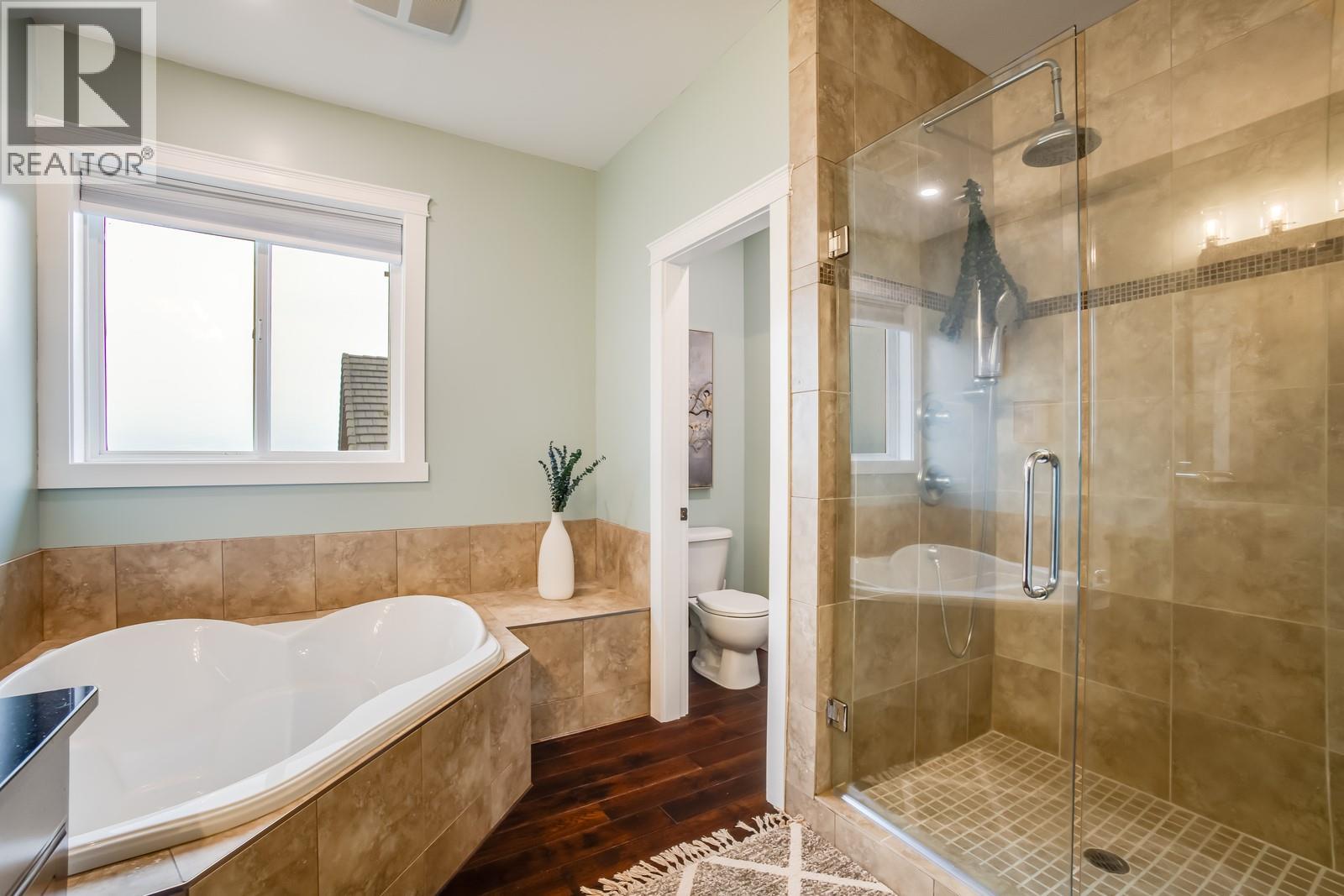  2584 Lucinde Road, West Kelowna