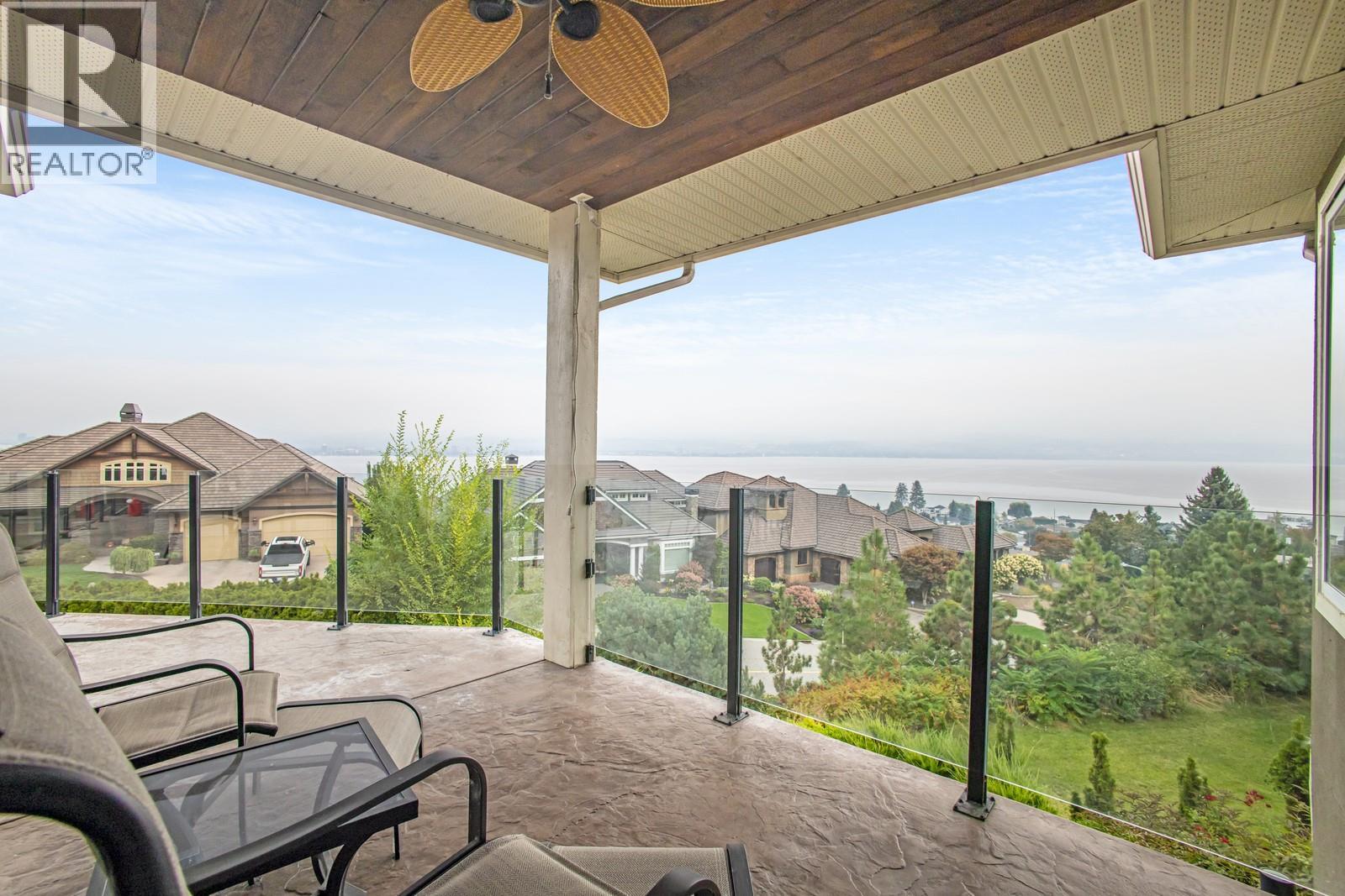  2584 Lucinde Road, West Kelowna