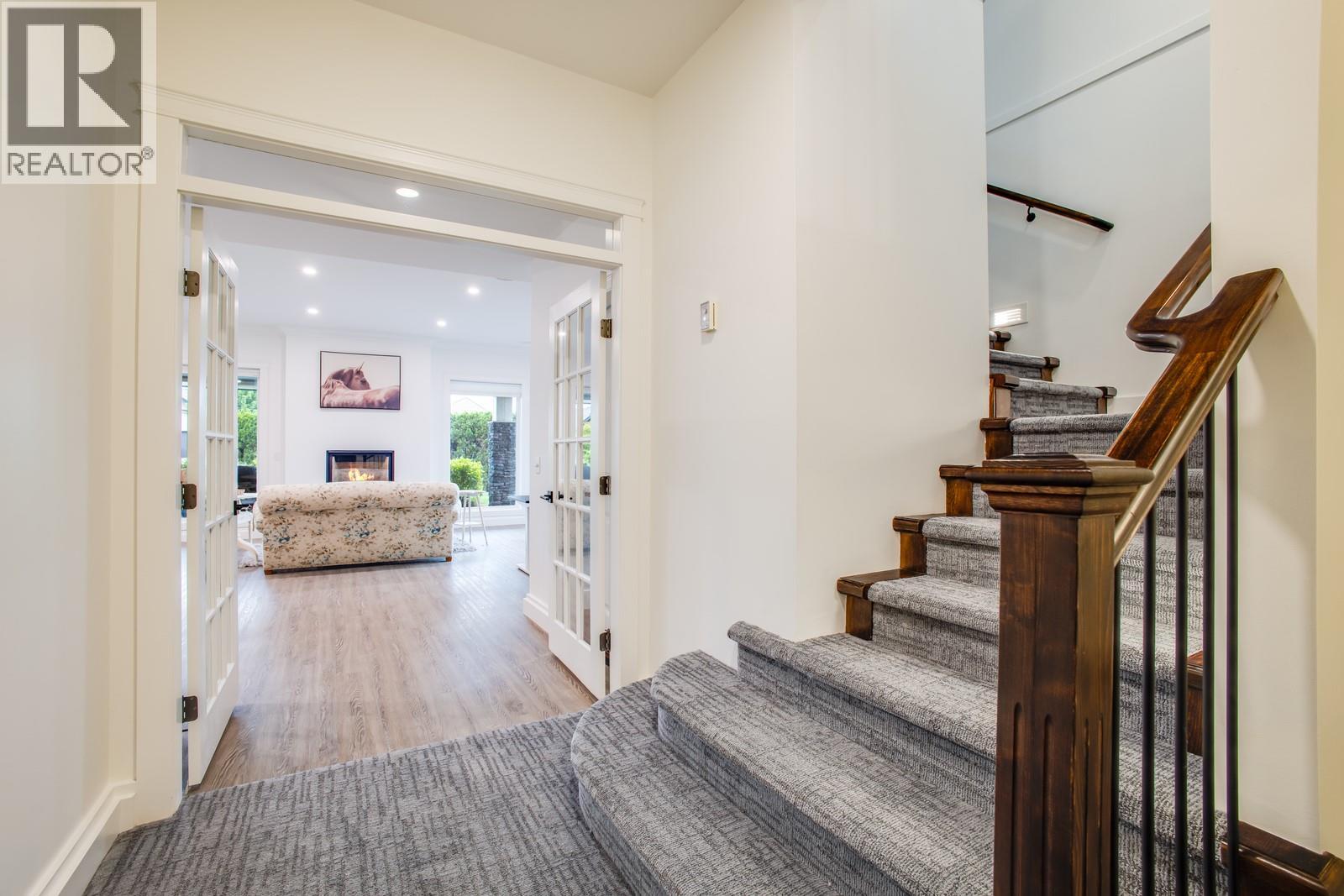  2584 Lucinde Road, West Kelowna