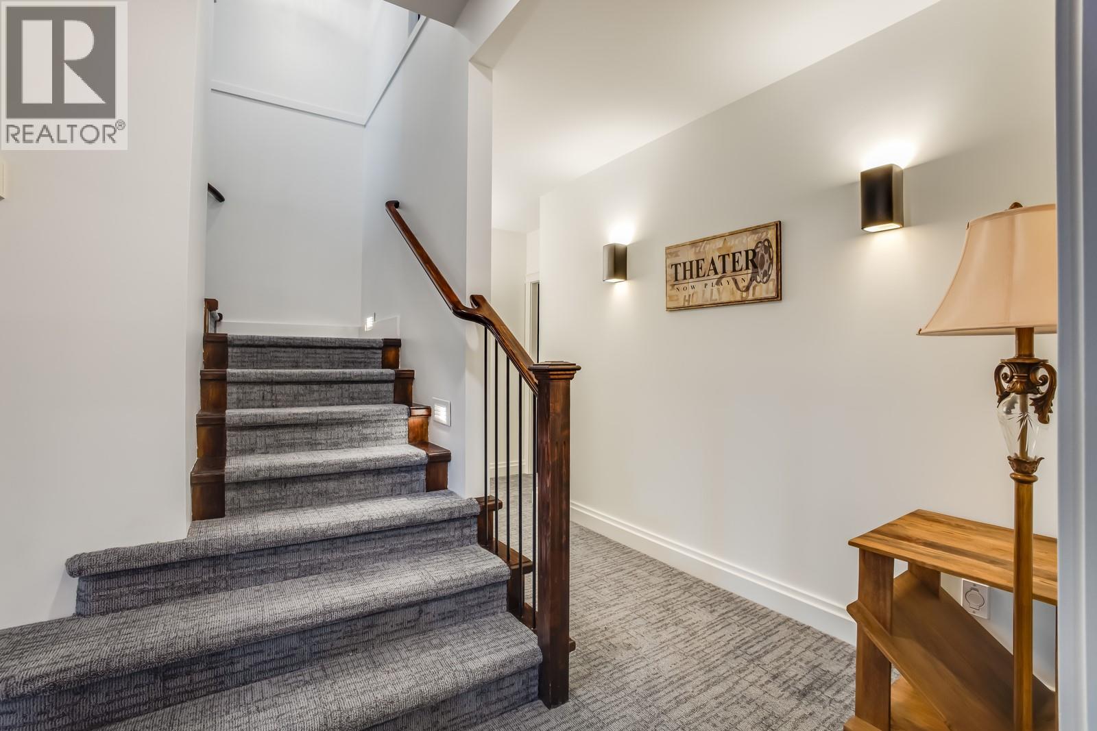  2584 Lucinde Road, West Kelowna