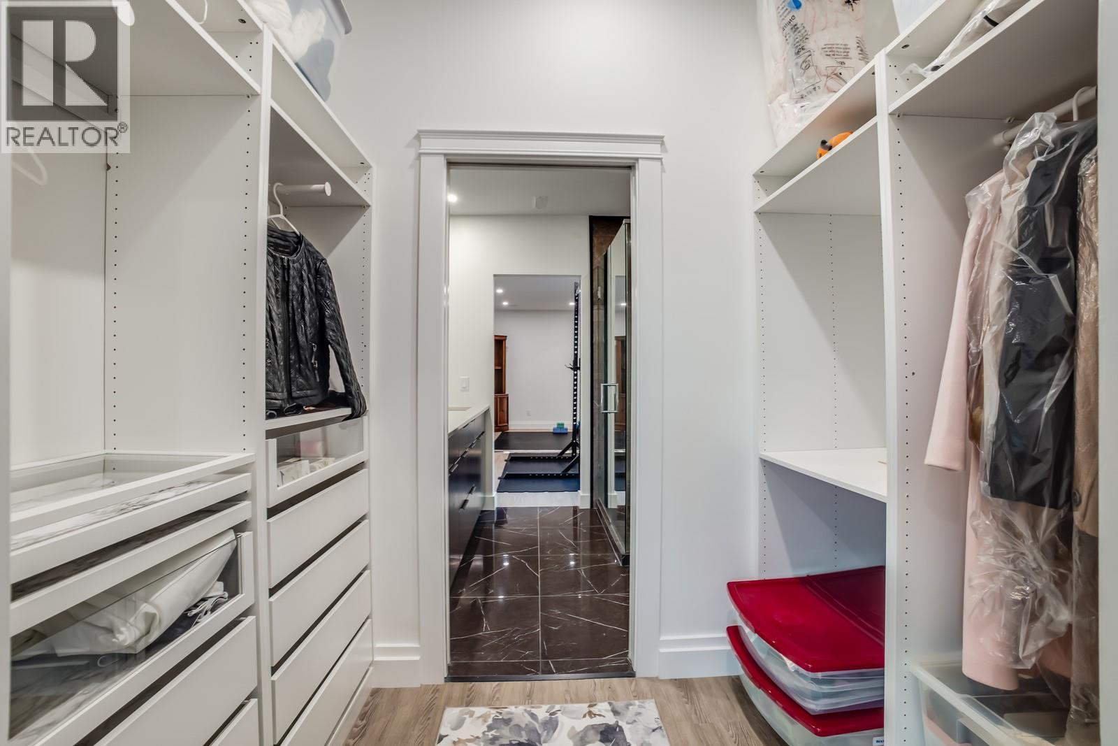  2584 Lucinde Road, West Kelowna