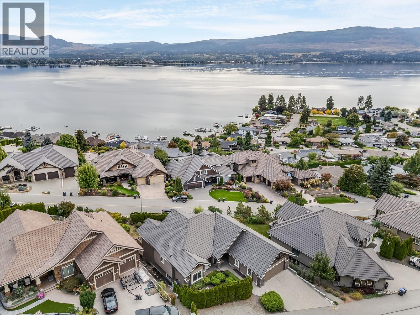  2584 Lucinde Road, West Kelowna