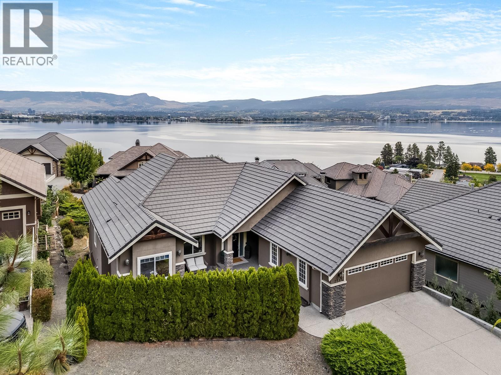  2584 Lucinde Road, West Kelowna