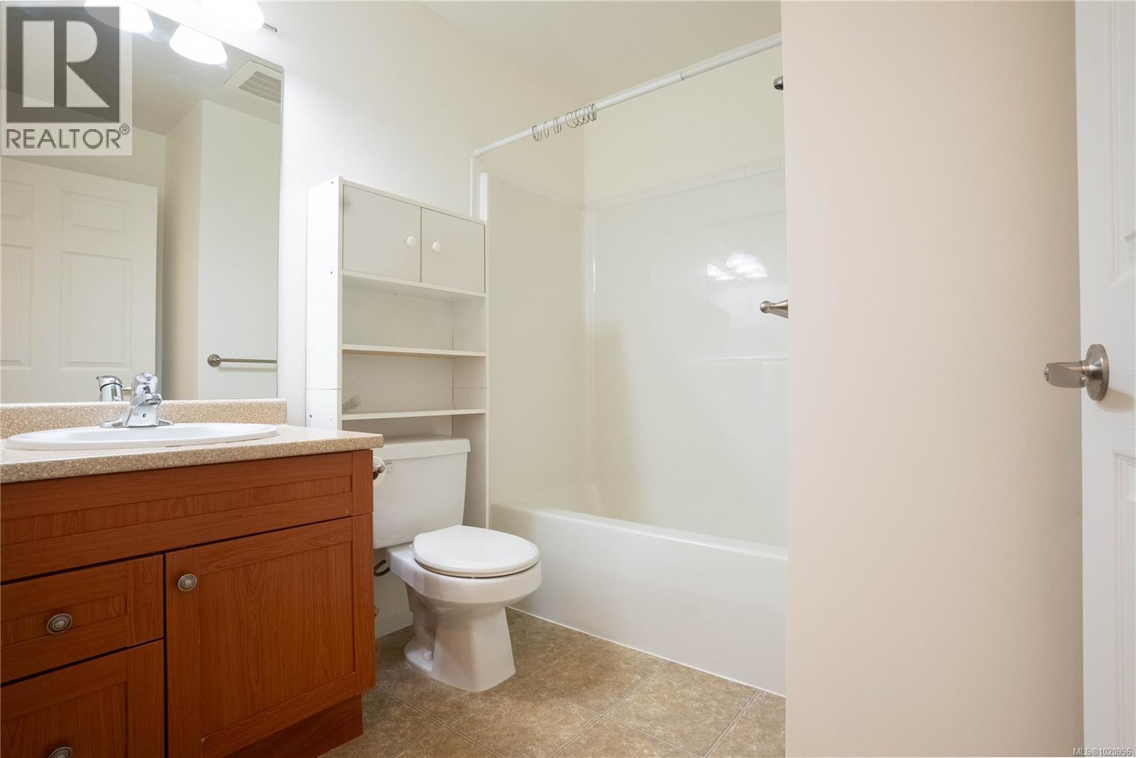 402 364 Goldstream Avenue, Colwood