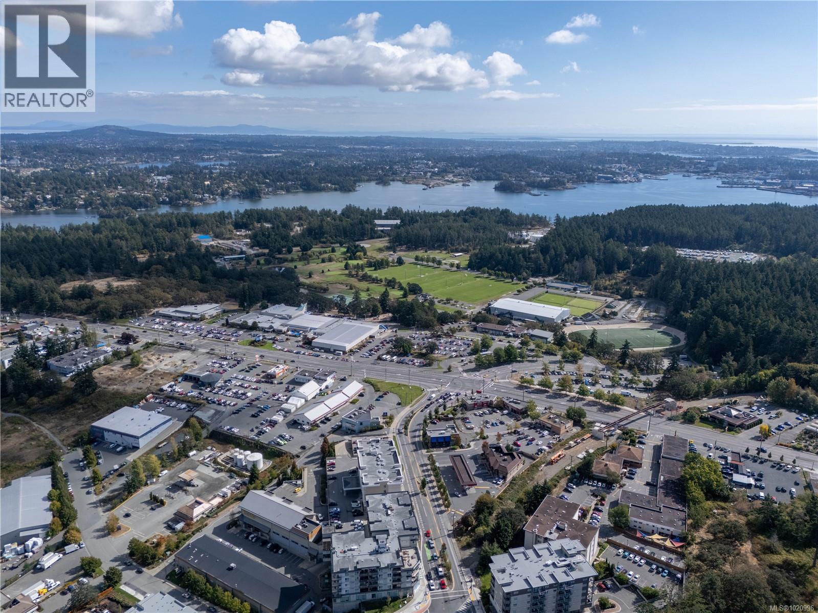 402 364 Goldstream Avenue, Colwood