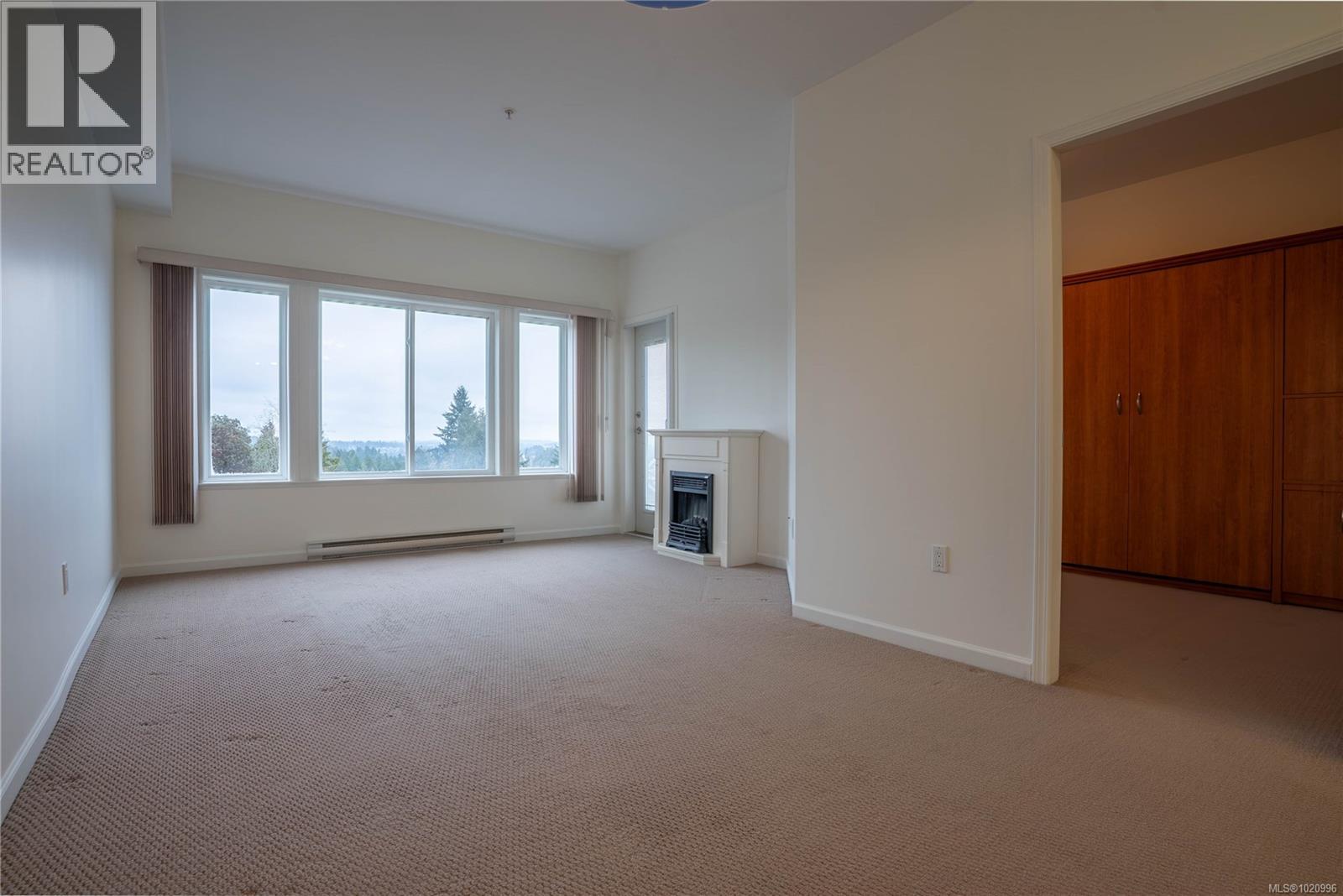 402 364 Goldstream Avenue, Colwood