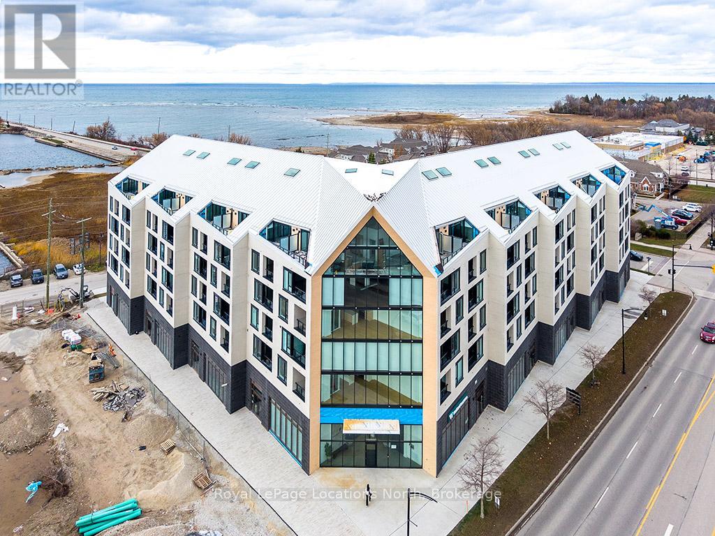 612 – 31 HURON STREET, Collingwood