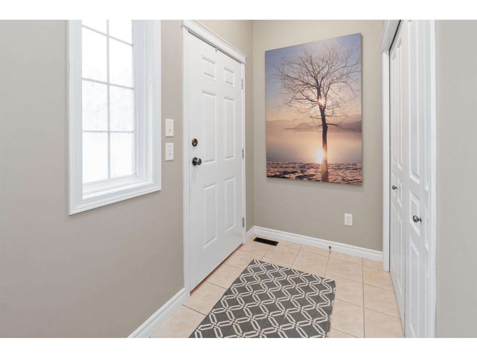 32 349 WALNUT AVENUE, Harrison Hot Springs, Harrison Hot Springs