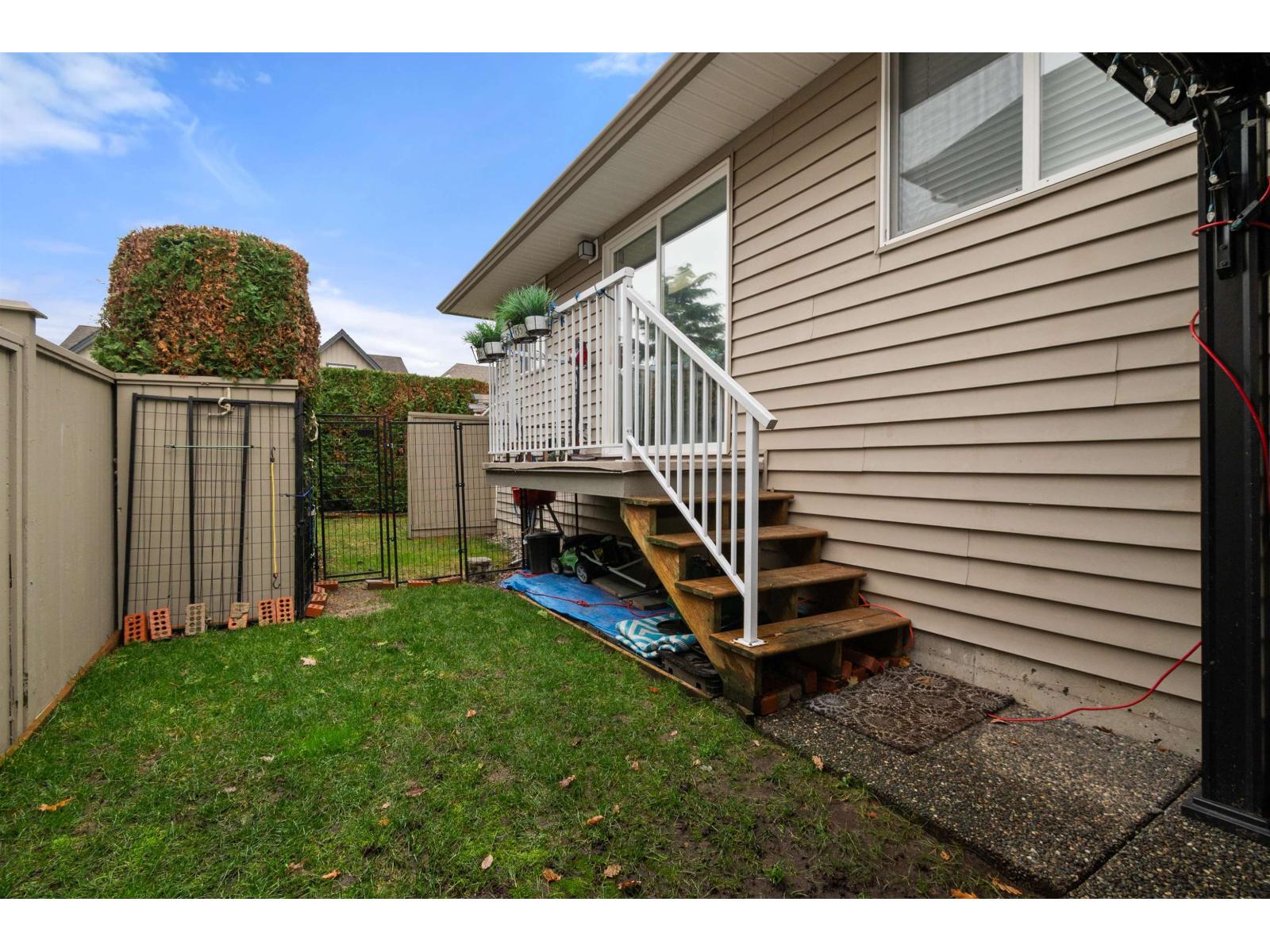 32 349 WALNUT AVENUE, Harrison Hot Springs, Harrison Hot Springs