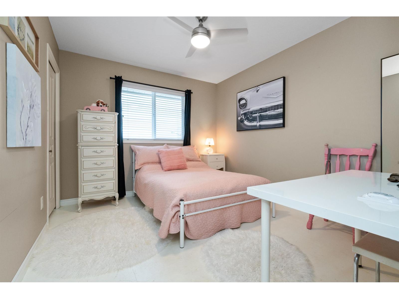 32 349 WALNUT AVENUE, Harrison Hot Springs, Harrison Hot Springs