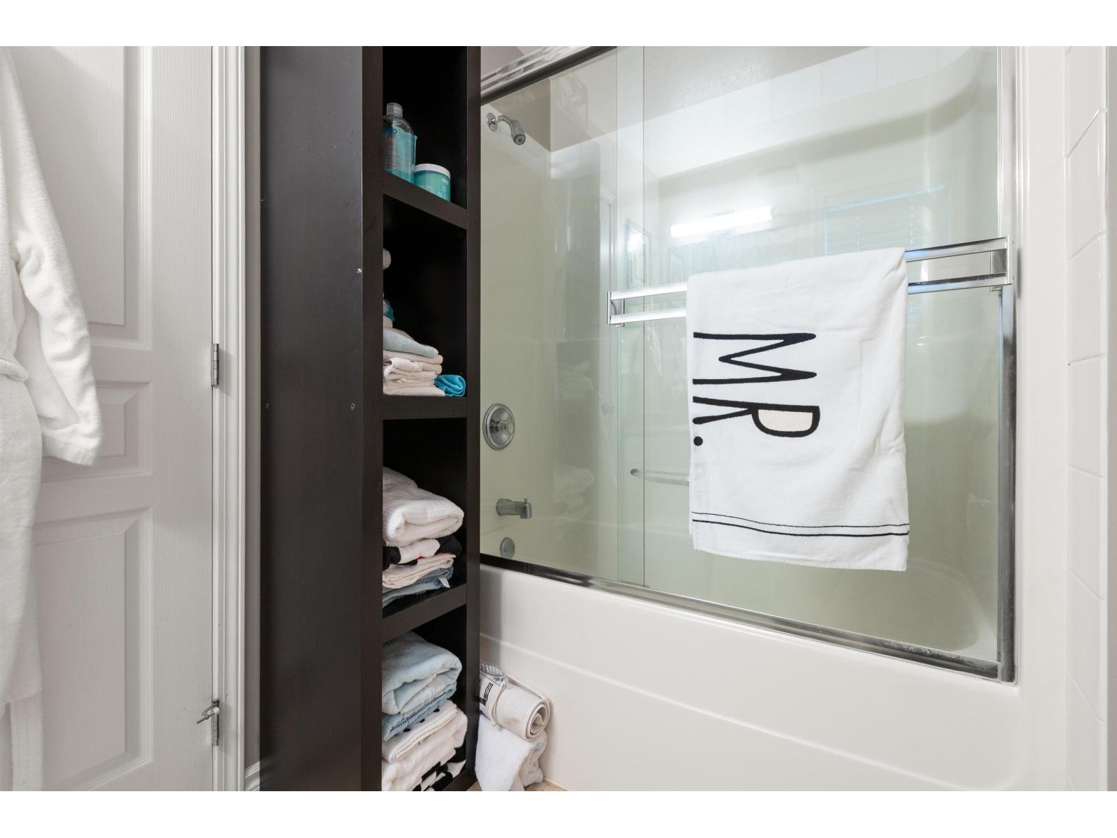 32 349 WALNUT AVENUE, Harrison Hot Springs, Harrison Hot Springs