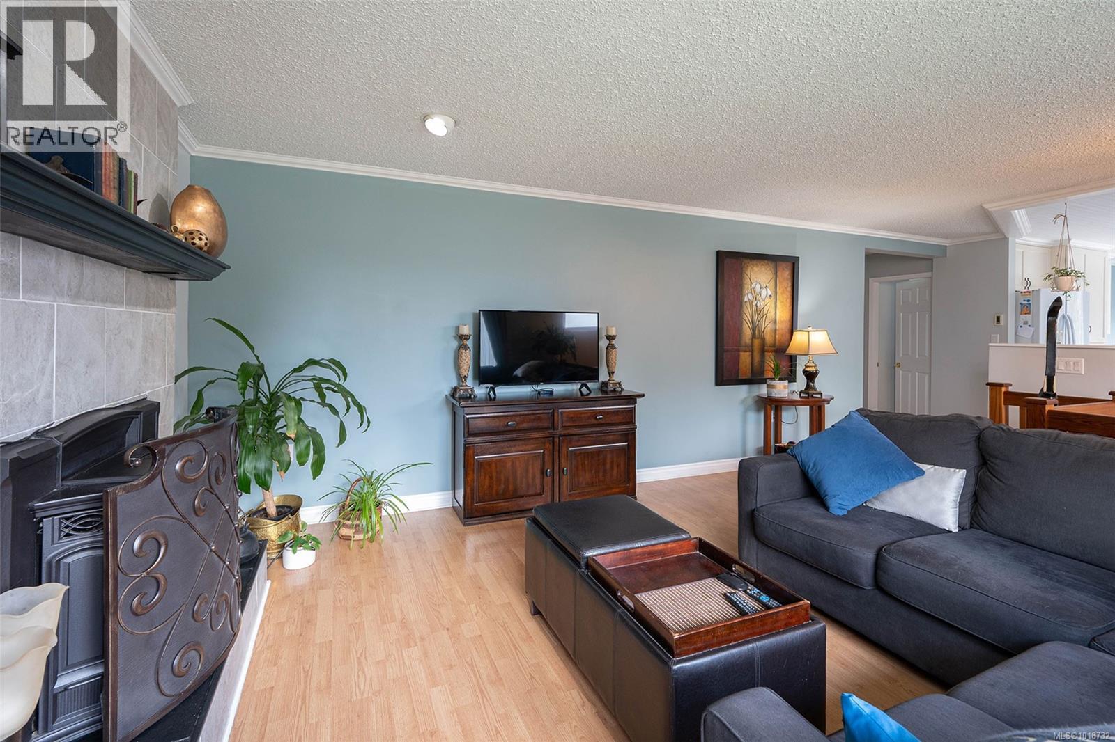 10654 Youbou Rd - 3