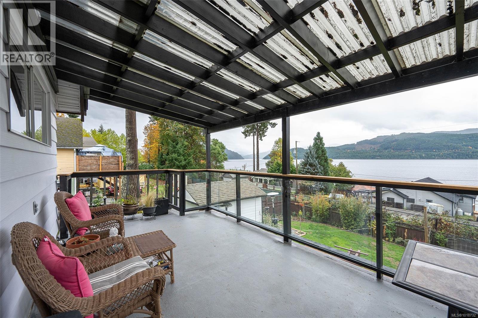 10654 Youbou Rd - 21