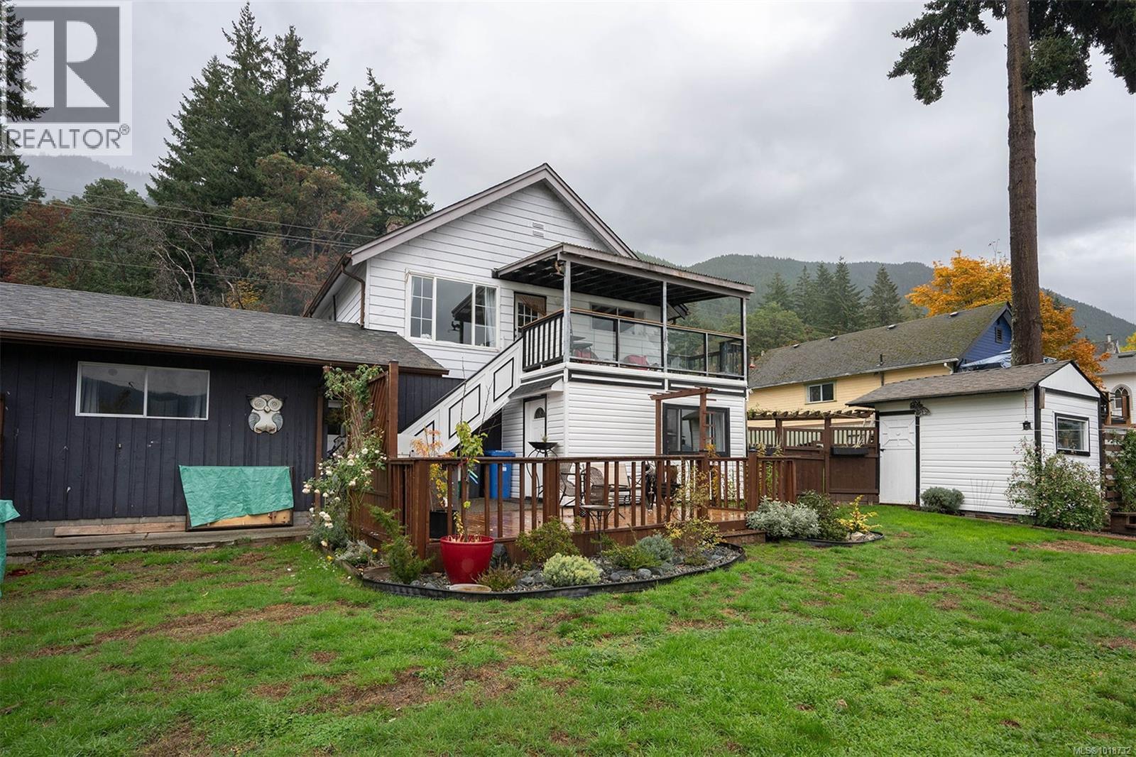 10654 Youbou Rd - 24
