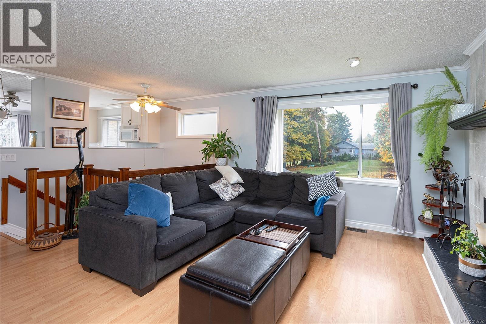 10654 Youbou Rd - 4