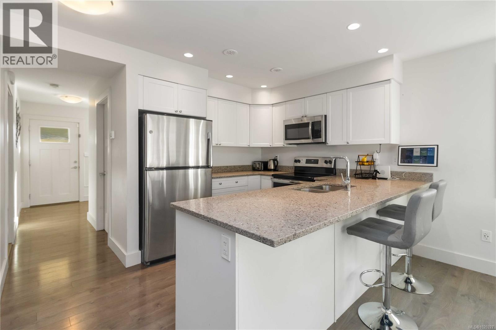 120 2117 Charters Rd, Sooke