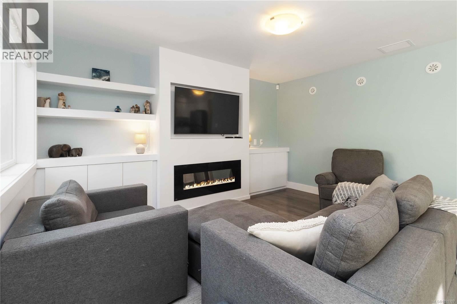 120 2117 Charters Rd, Sooke