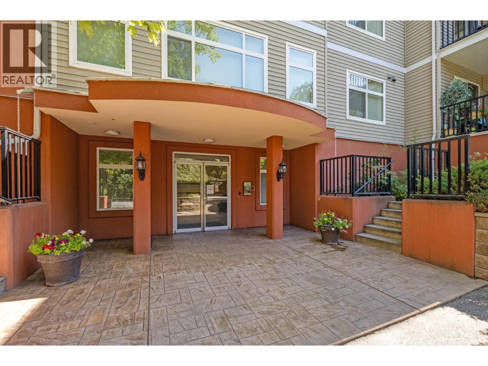 #206-1235 KLO Road, Kelowna