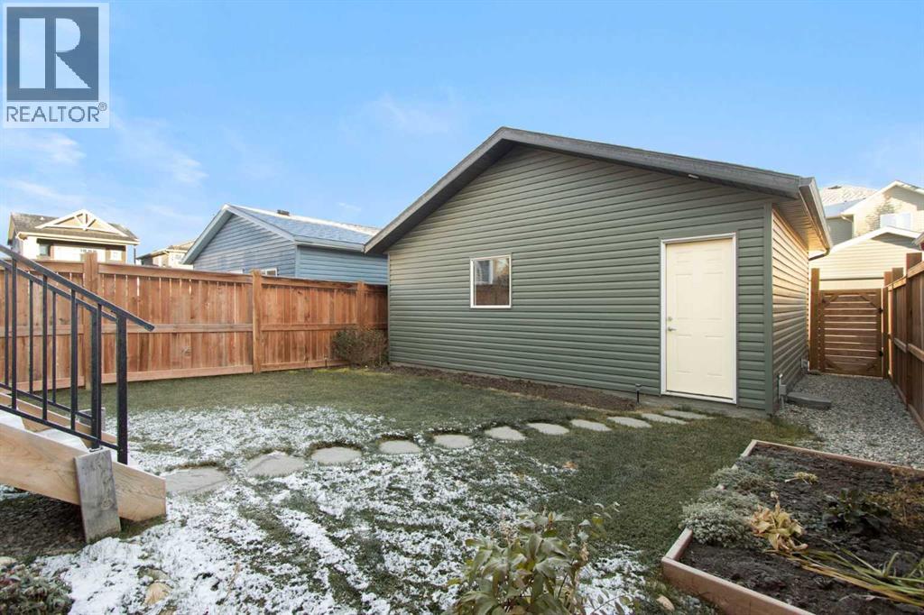 112 Fireside Crescent, Cochrane