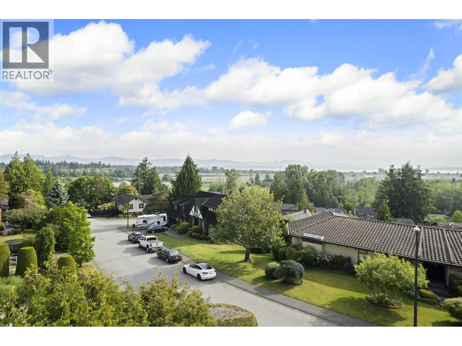 163 WOODLAND Drive, Tsawwassen