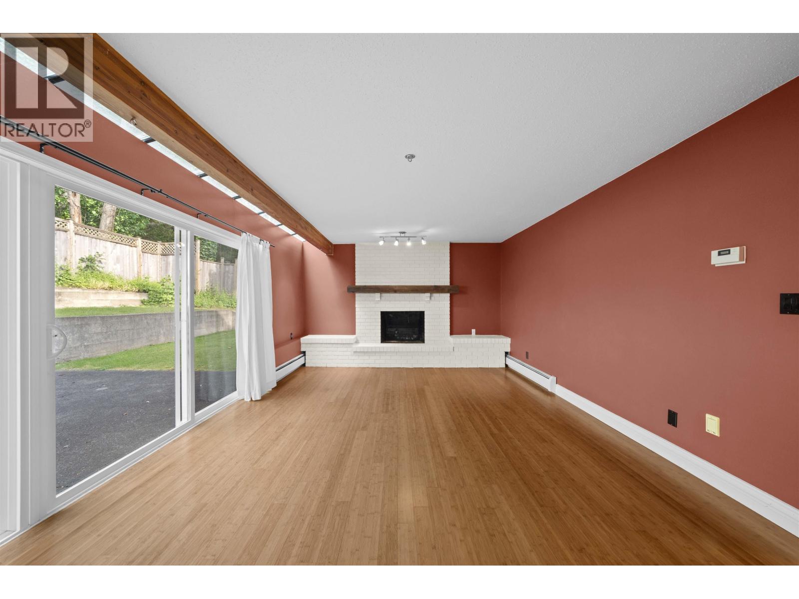 163 WOODLAND Drive, Tsawwassen