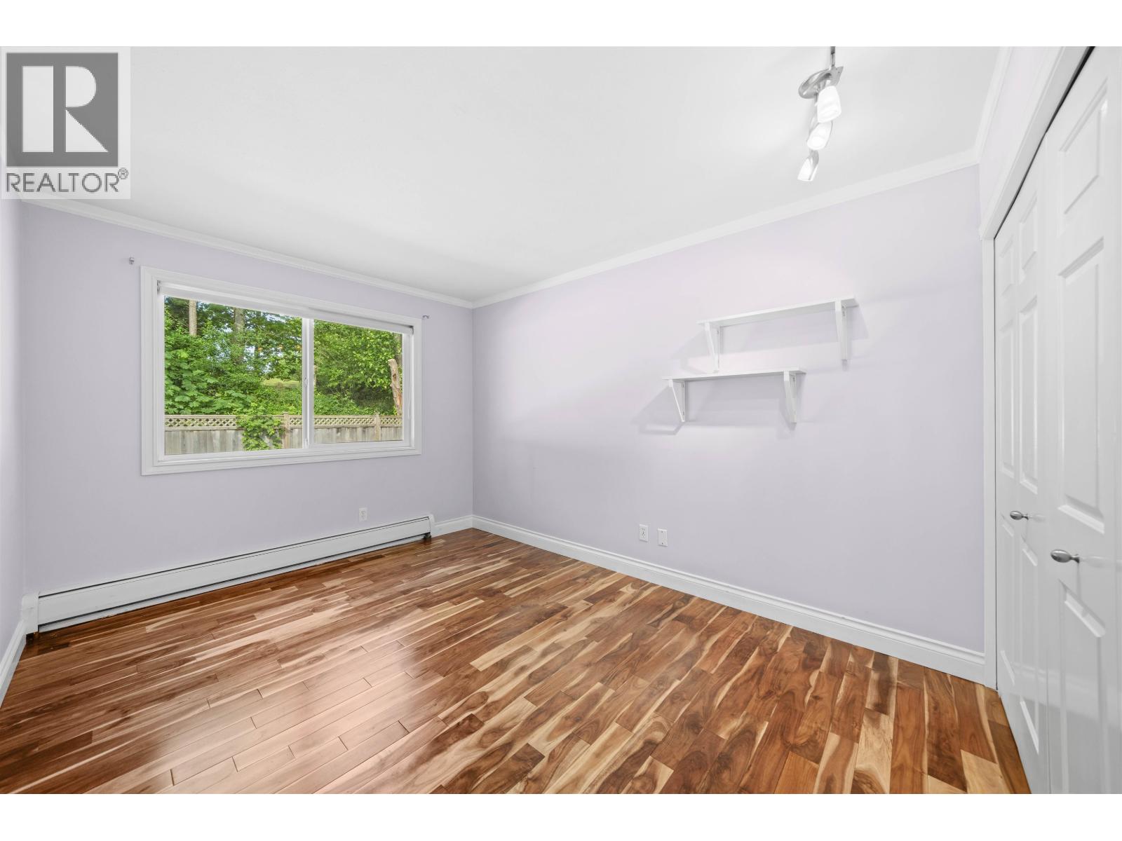 163 WOODLAND Drive, Tsawwassen