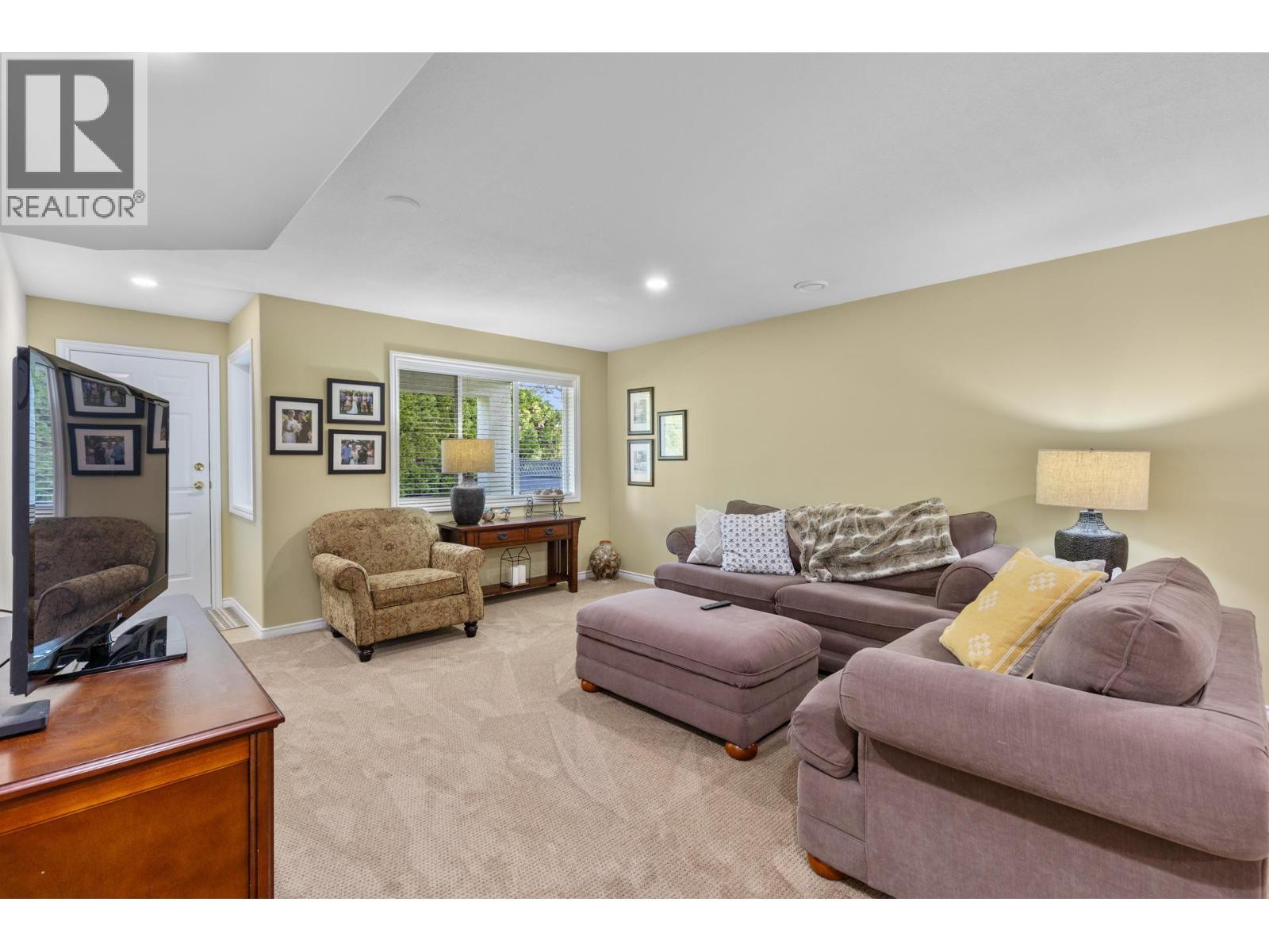  3917 Gallaghers Circle, Kelowna