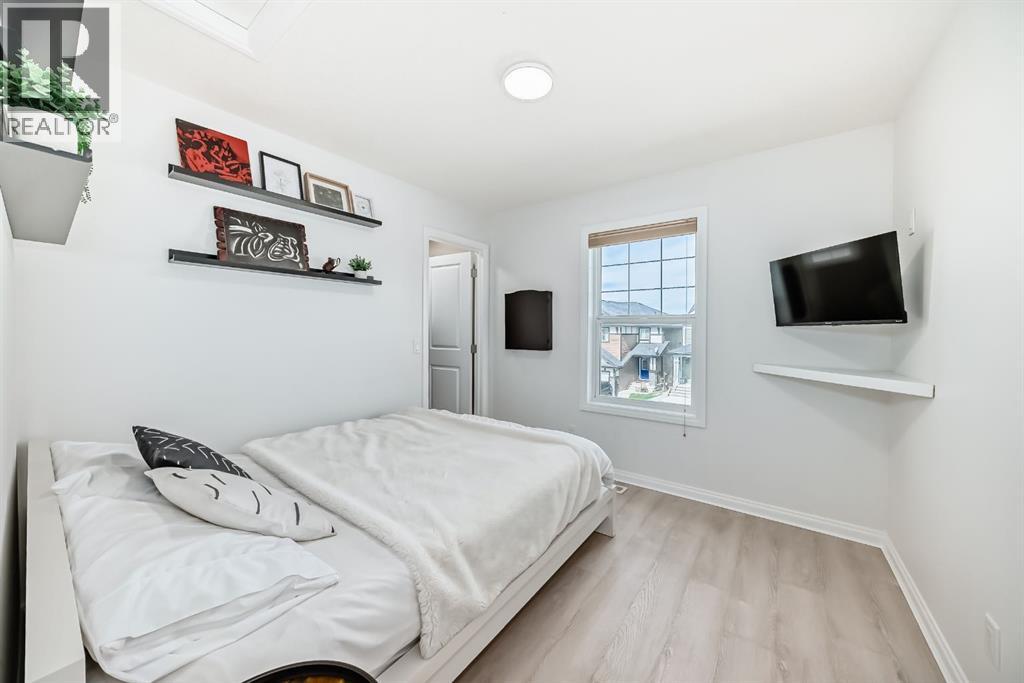 96 Sunrise Terrace, Cochrane