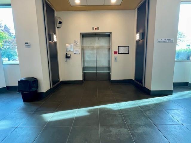Office in Abbotsford - Image 22