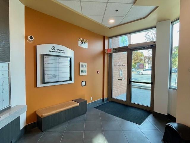 Office in Abbotsford - Image 23