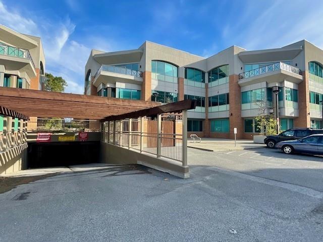 Office in Abbotsford - Image 16