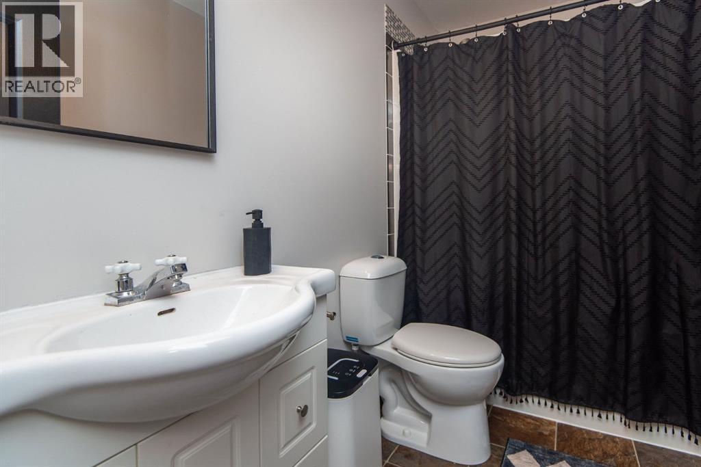 123 Bowman Circle, Sylvan Lake