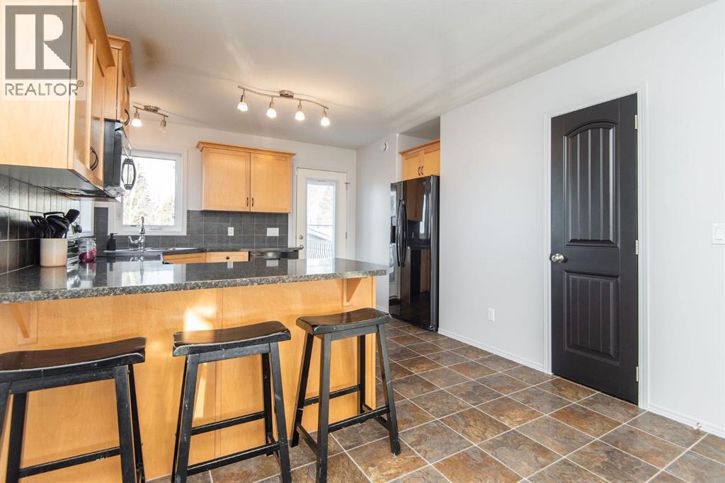 123 Bowman Circle, Sylvan Lake