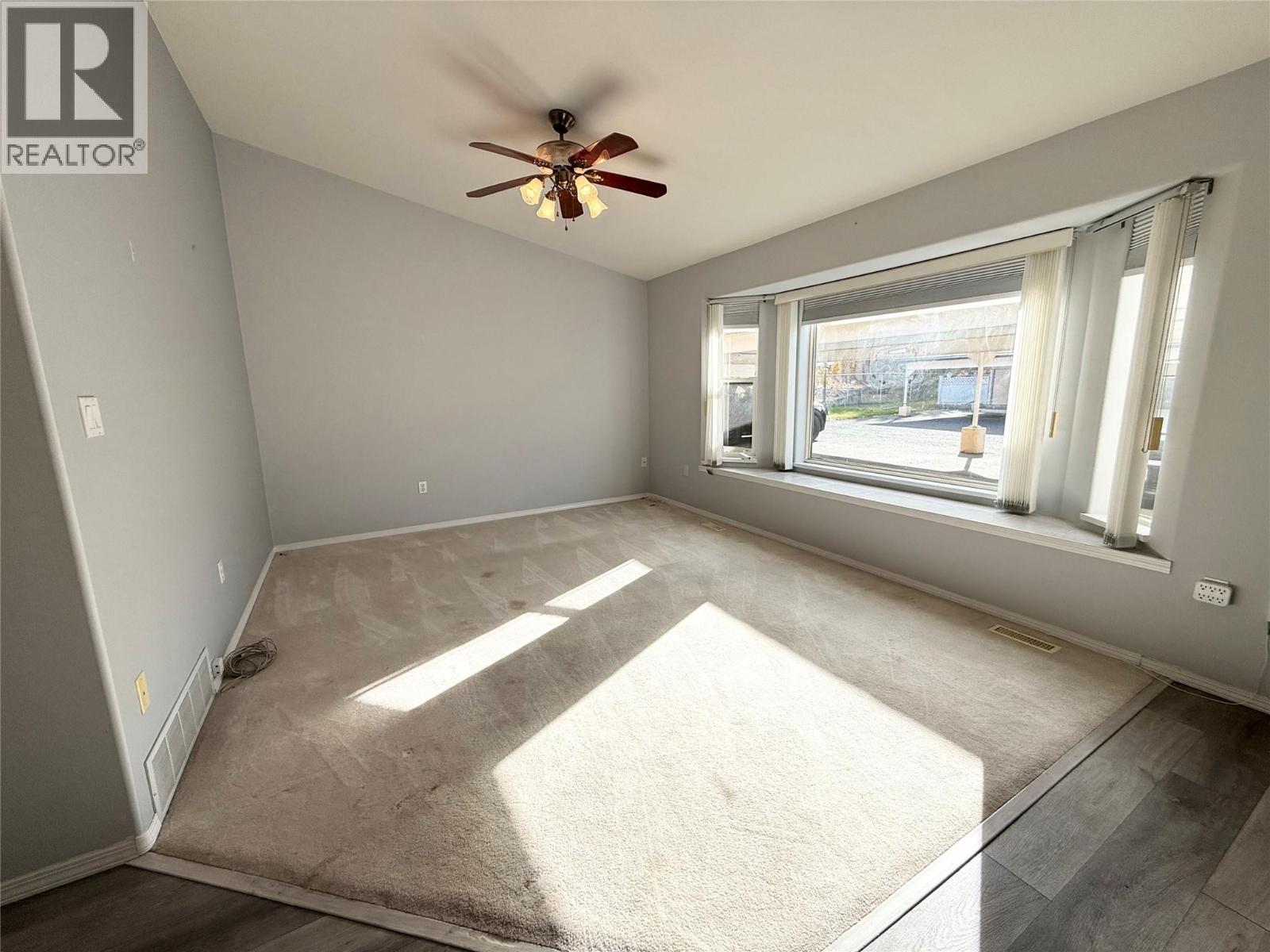 #6 2760 Voght Street - 4