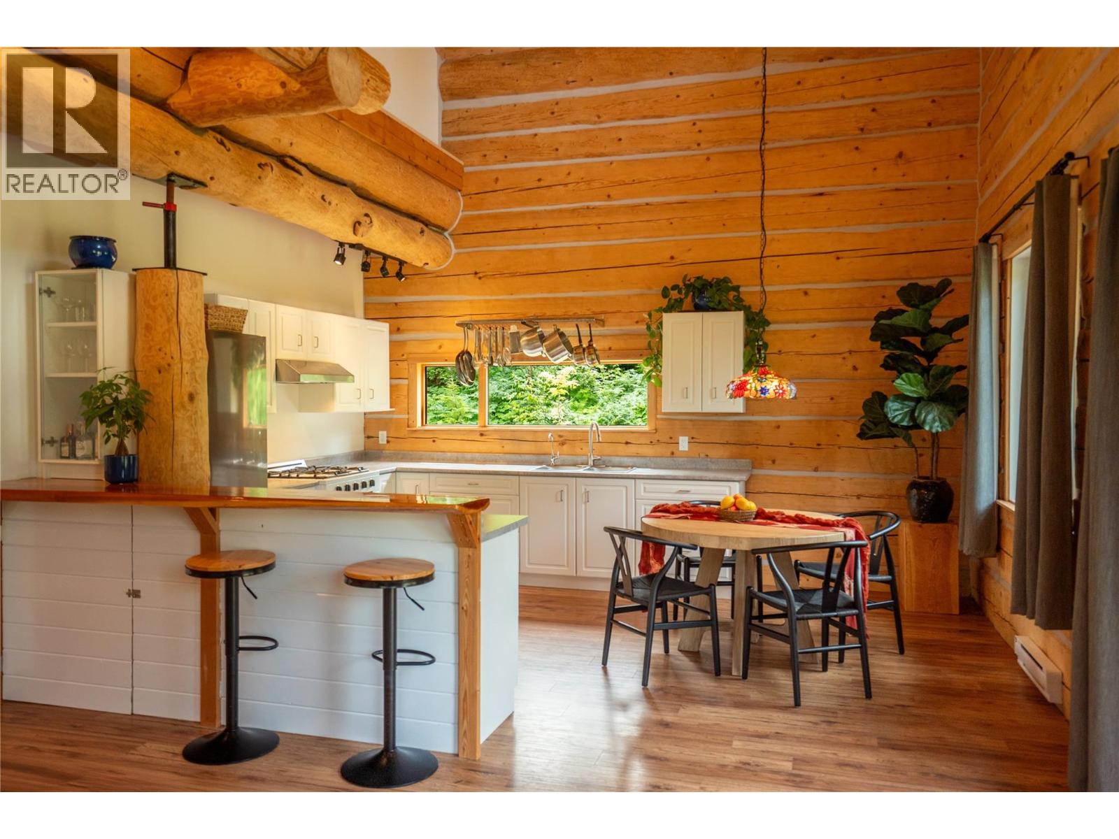 935 Hill Creek Road, Galena Bay