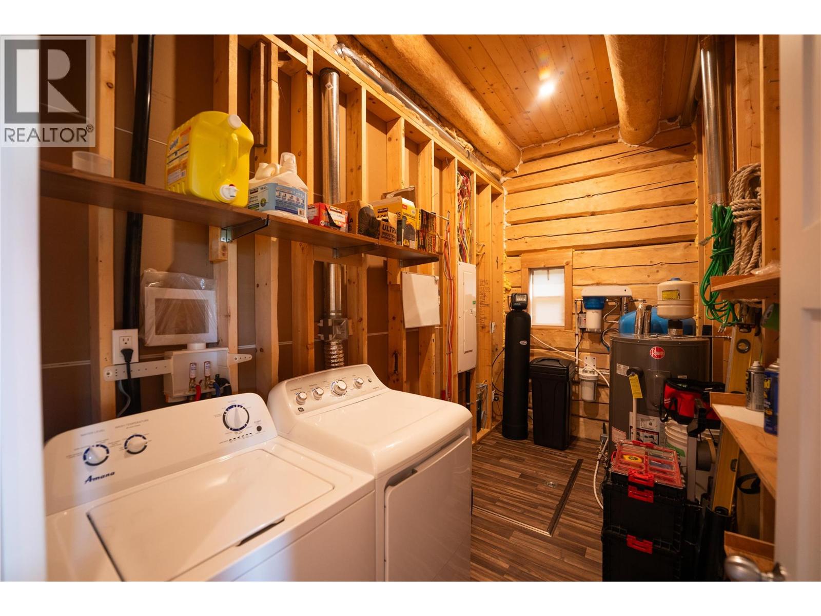 935 Hill Creek Road, Galena Bay