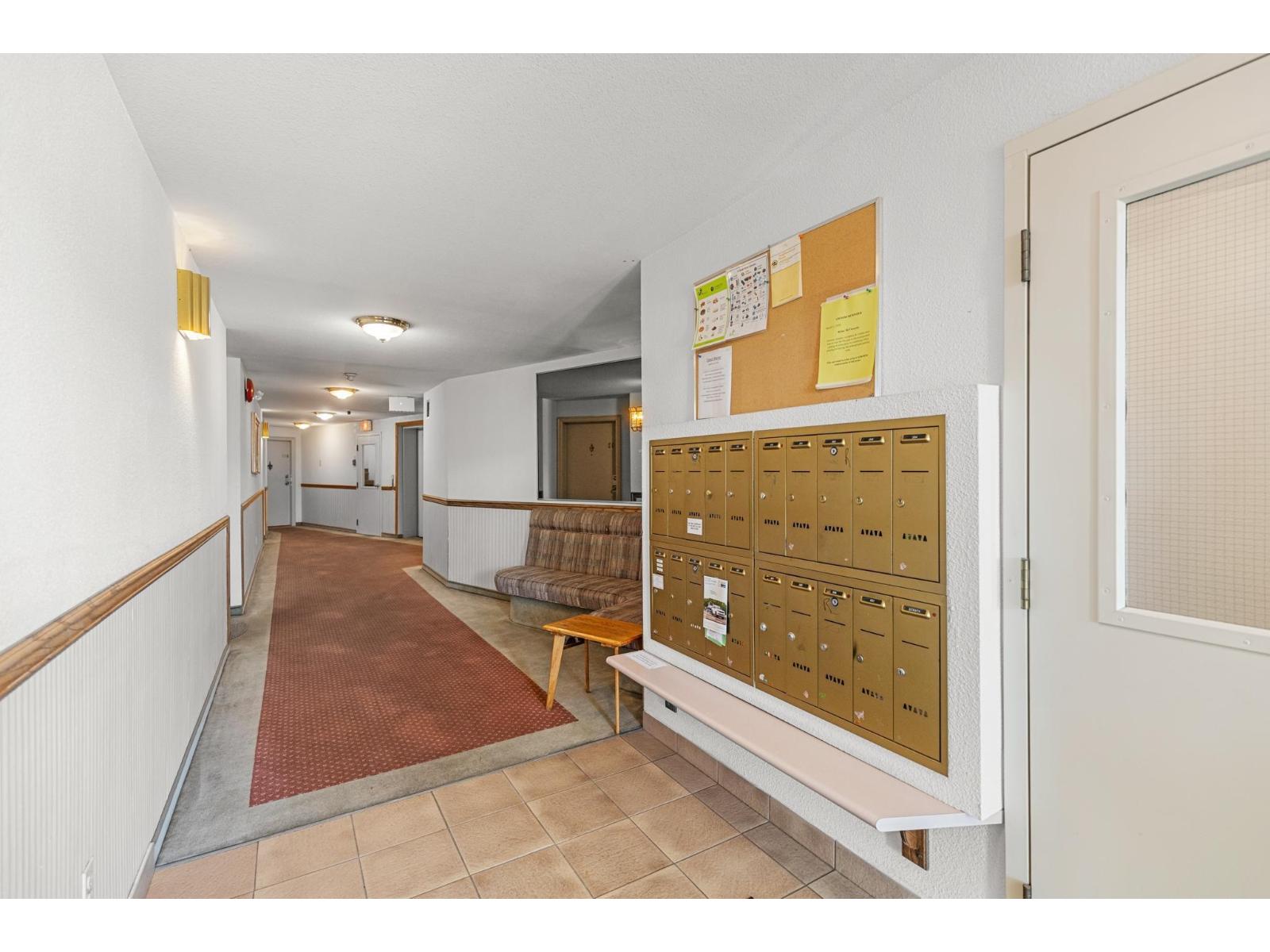 302 46005 BOLE AVENUE, Chilliwack Proper East, Chilliwack