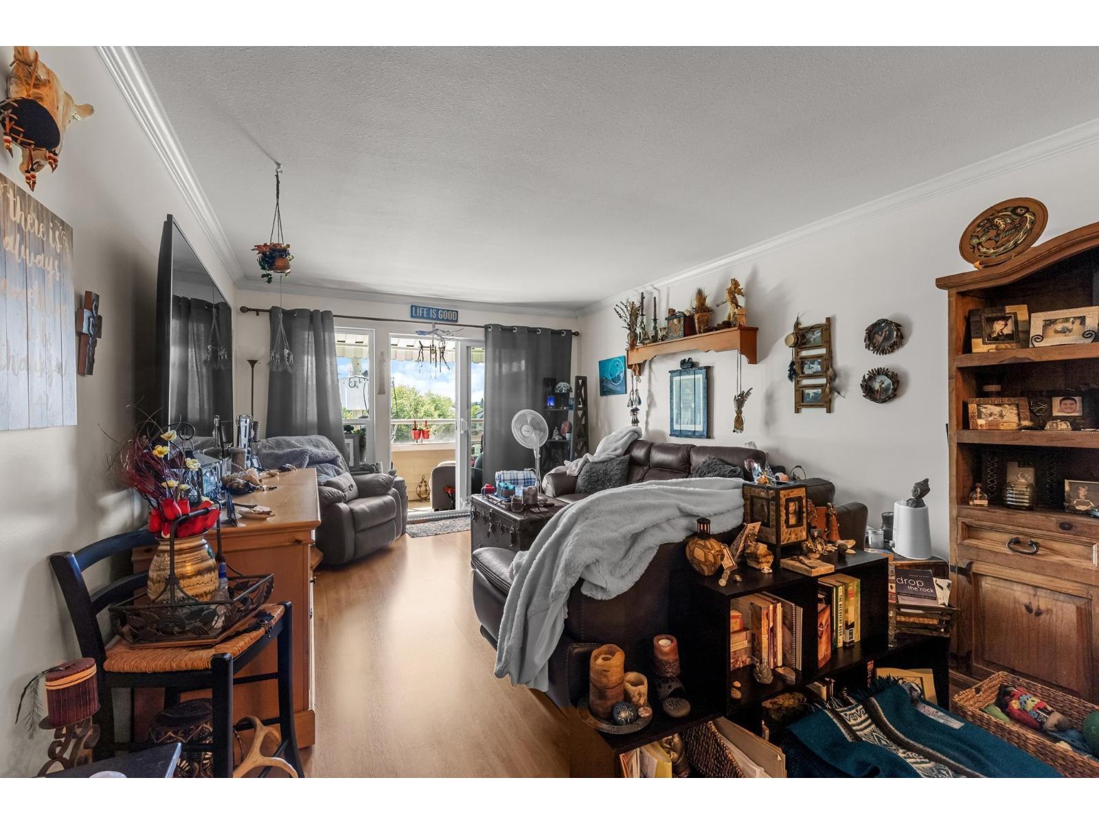 302 46005 BOLE AVENUE, Chilliwack Proper East, Chilliwack