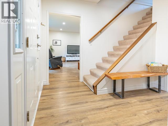 2560 MAYWOOD ROAD, Powell River