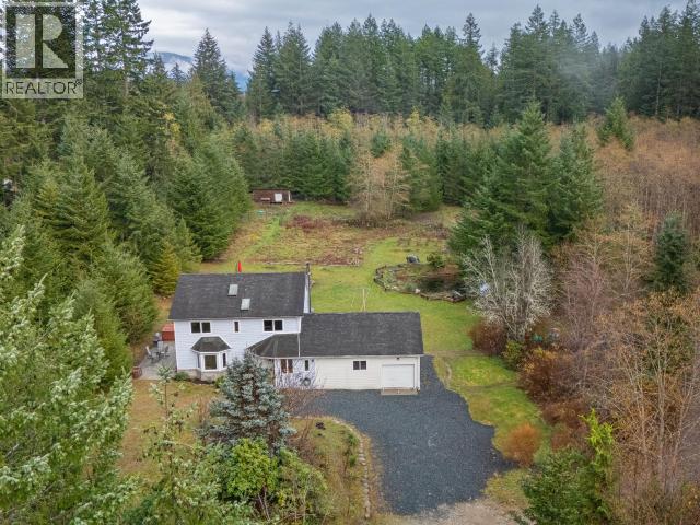 2560 MAYWOOD ROAD, Powell River